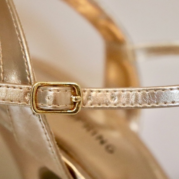 Heels - Picture 5 of 5